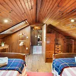 Trehus Chalet *